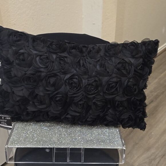 Ashland 20 X 12 Gothic Bordeaux Decorative Accent Rose Pillow- Black - Picture 5 of 7